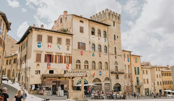 Arezzo 1