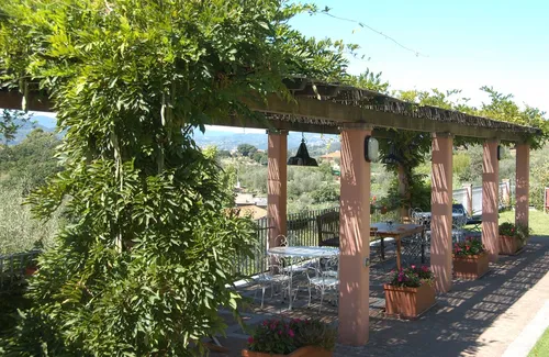 ay_Agriturismo_Monteverde