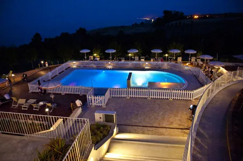 Contea dei Ciliegi - Algemeen 11