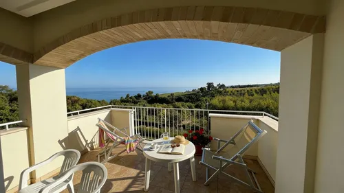 Contea dei Ciliegi - Algemeen 4