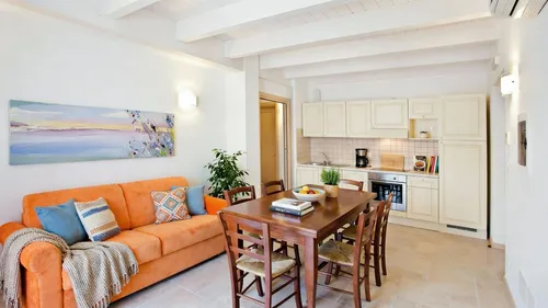 Contea dei Ciliegi - Algemeen 9