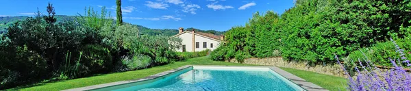 Villa_Borgo_Toscano_topfoto
